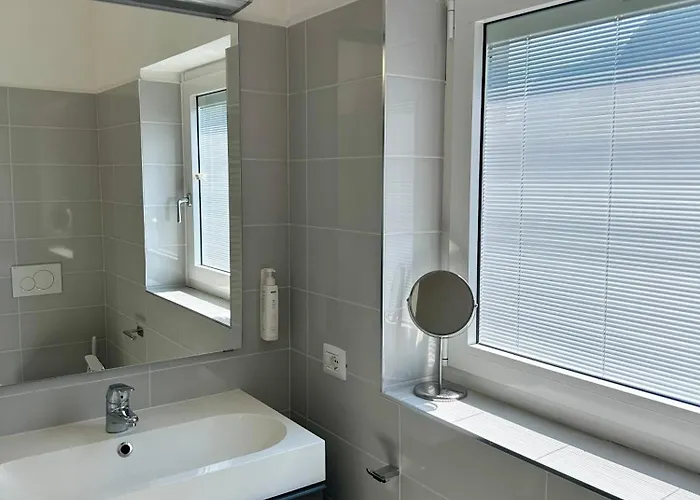 Open View * Oliveto Lario